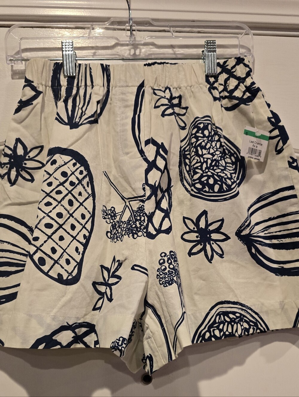Petal & Pup Tropical Shorts, NWT, Size S